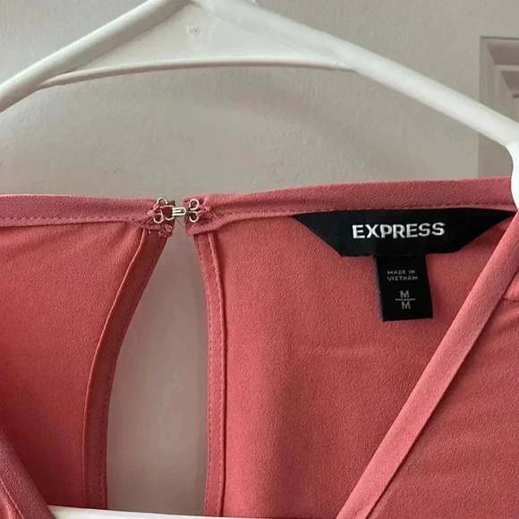 Express top - Picture 2 of 2